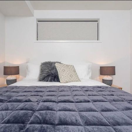 City Centre Apartment Close To Hagley Park 基督城 外观 照片
