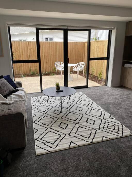 City Centre Apartment Close To Hagley Park 基督城 外观 照片