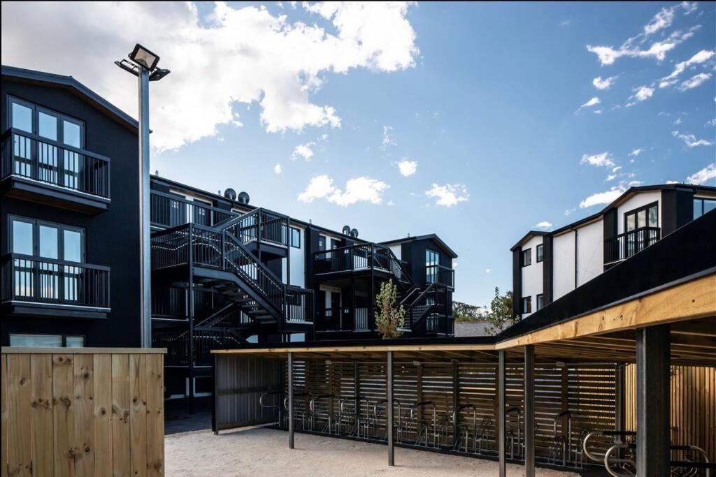 City Centre Apartment Close To Hagley Park 基督城 外观 照片